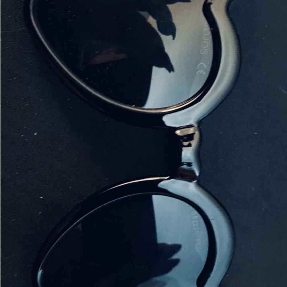 Stylish Black Heart Sunglasses